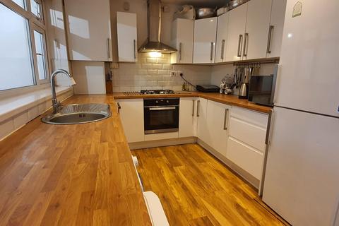 undefined, Smedley Lane, Manchester