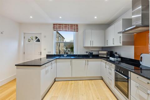 2 bedroom semi-detached house for sale, Foss Street, Dartmouth