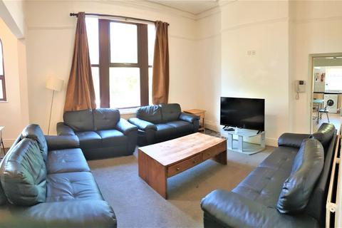 10 bedroom semi-detached house to rent, Parsonage Road, Manchester