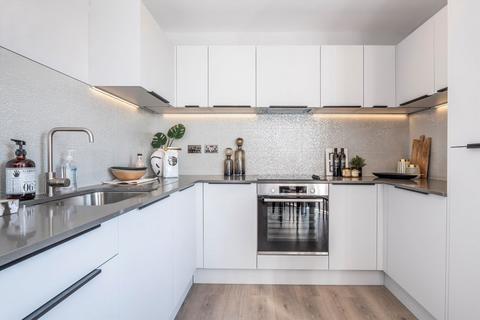 2 bedroom flat for sale, Kilburn Lane, London W10