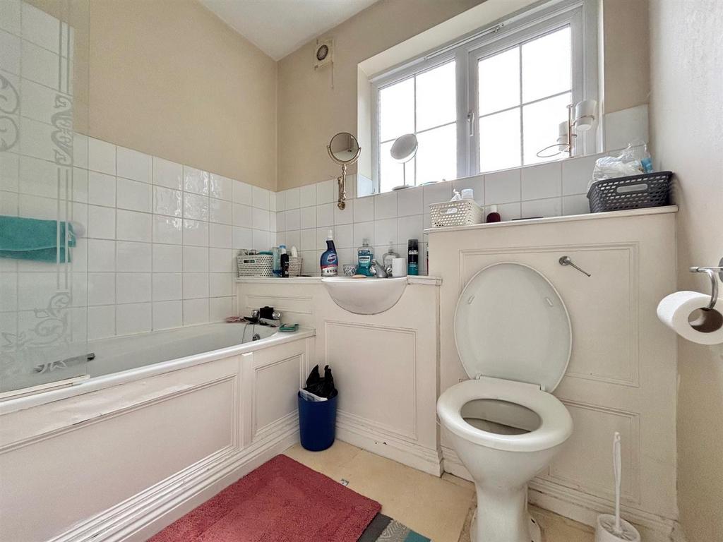 Ground floor bathroom