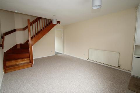 2 bedroom terraced house to rent, Parsons Close, Plymouth PL9