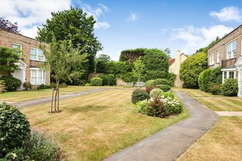 undefined, Courtenay Place, Lymington, Hampshire, SO41
