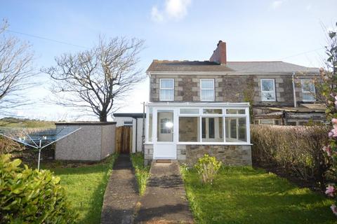 3 bedroom semi-detached house to rent, Mawla