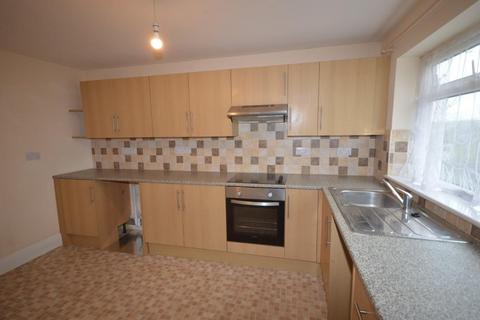 3 bedroom semi-detached house to rent, Mawla
