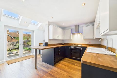 33 Agar Crescent, Bracknell, RG42 2BY