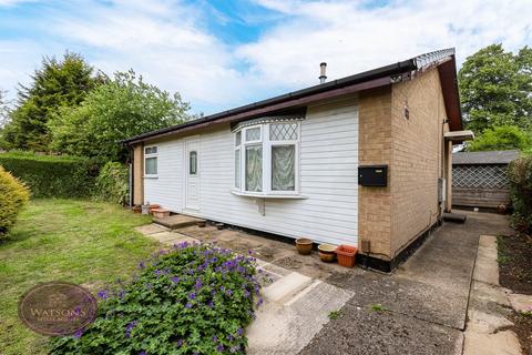 2 bedroom bungalow for sale