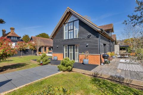 4 bedroom village house for sale, St. Marys Road, Sevenoaks TN15
