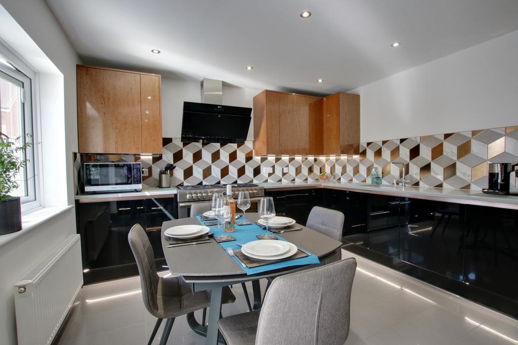 Kitchen diner