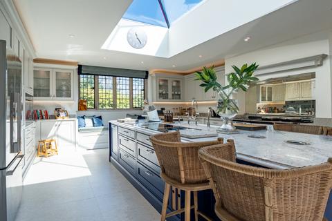 undefined, Fauld Manor, Fauld, Staffordshire DE13 9HR