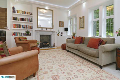 3 bedroom apartment for sale, Bellmoor, East Heath Road, Hampstead, NW3