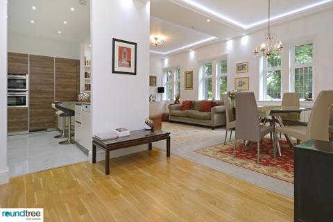 3 bedroom apartment for sale, Bellmoor, East Heath Road, Hampstead, NW3