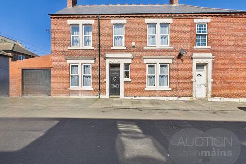 2 bedroom house for sale, Hadrian Road, Fenham, NE4