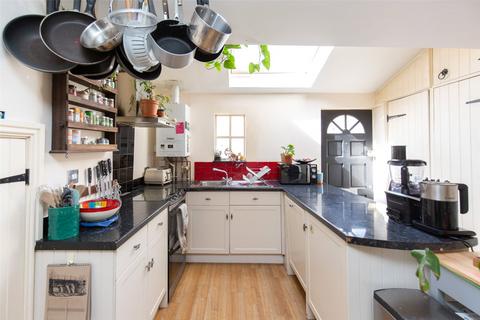 1 Belgrave Hill, Bristol, BS8 2UA