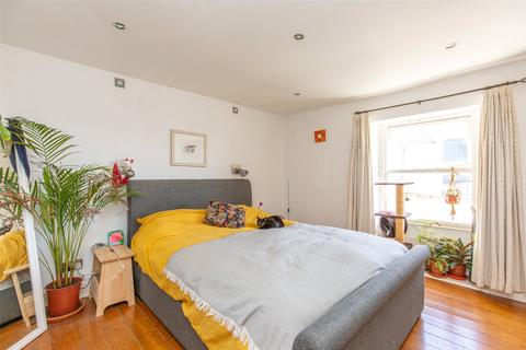 1 Belgrave Hill, Bristol, BS8 2UA