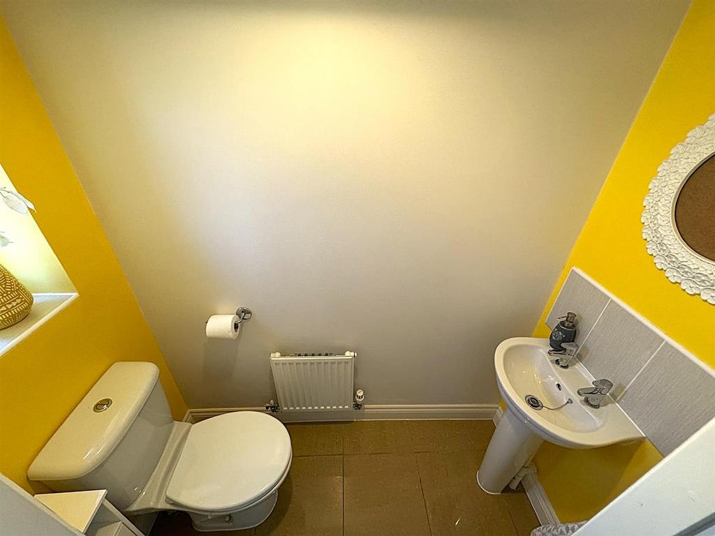 Thumbnail image0.jpg