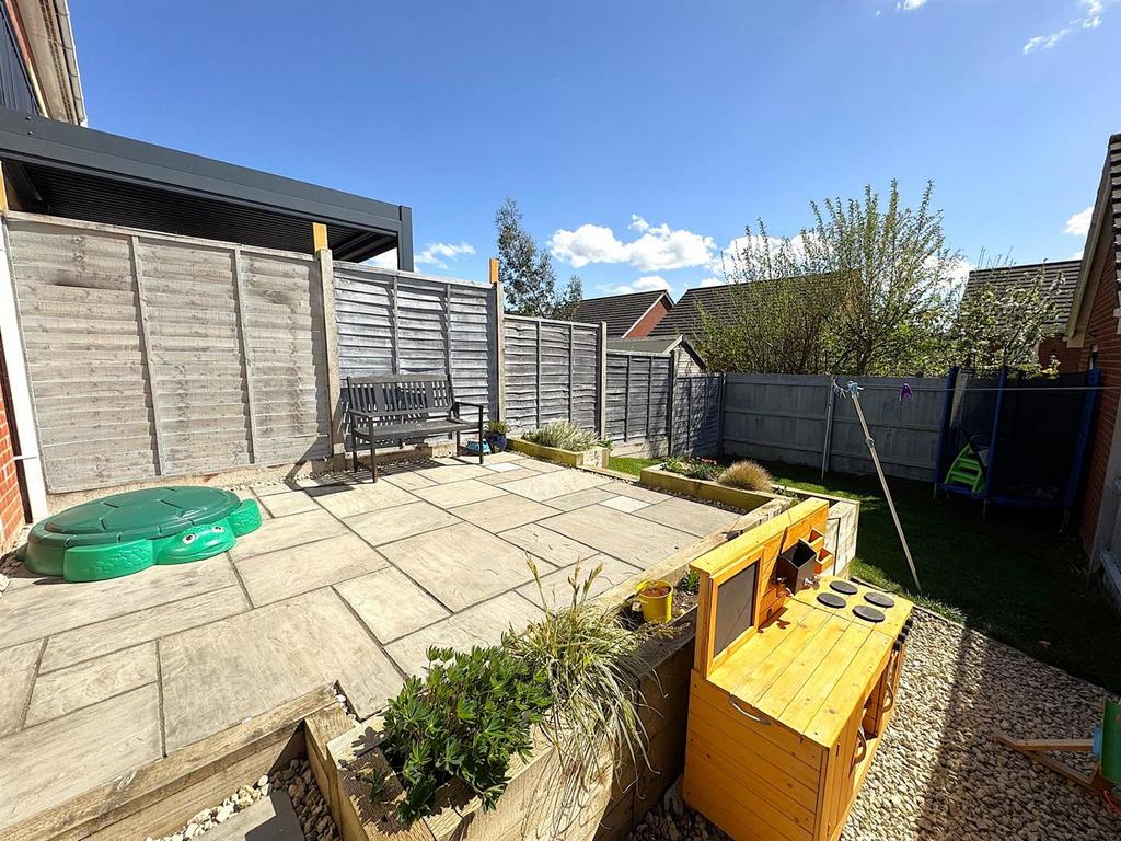 Thumbnail image2 (8).jpg