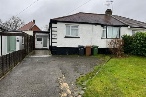 undefined, Oundle Avenue, Bushey WD23