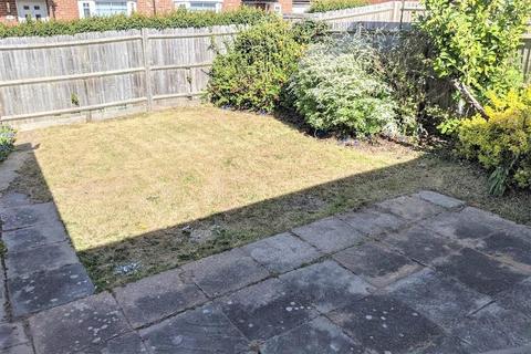 undefined, Oundle Avenue, Bushey WD23