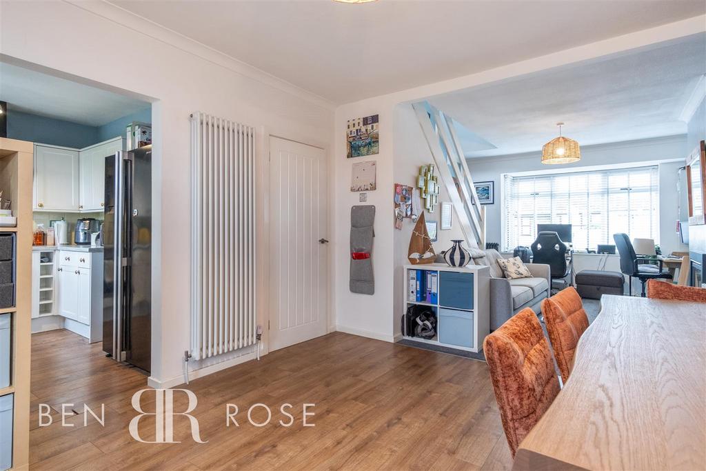 Dining Room/Kitchen