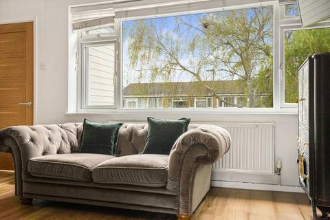 28 Yewlands, Sawbridgeworth, CM21 9NP