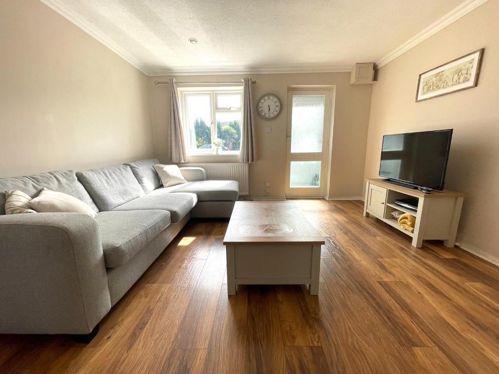 Living Room.JPG