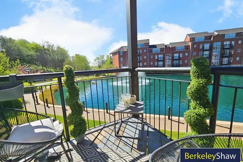 2 bedroom apartment to rent, Ellerman Road, Liverpool