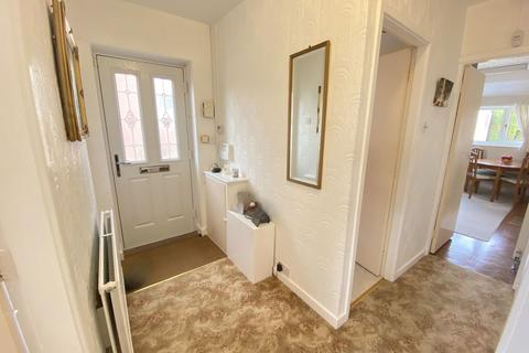 3 bedroom semi-detached bungalow for sale, 80 Bedford Avenue, Shaw, OL2 7DW
