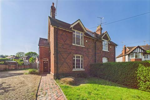 3 bedroom semi-detached house for sale, Tilehurst Road, Reading, Berkshire, RG30