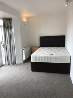 1 bedroom house to rent, 2a Reynold's Walk, Bristol BS7