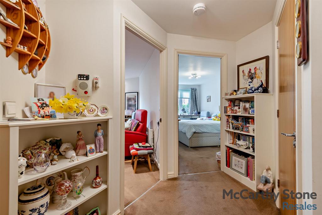 8641839-interior14-800.jpg