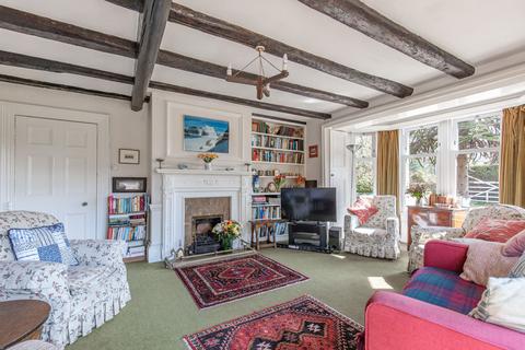 undefined, South Wootton