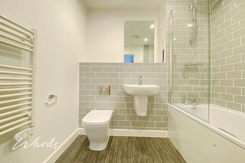 2 bedroom apartment to rent, Upper Stone Street Maidstone ME15