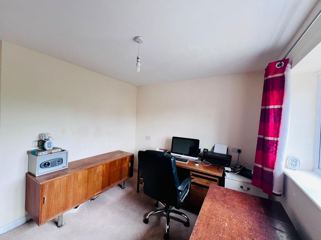 BEDROOM3.jpeg