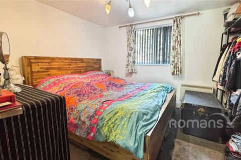 56b Bellclose Road, West Drayton, UB7 9DF