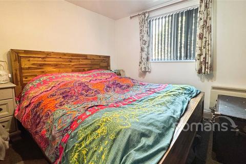 56b Bellclose Road, West Drayton, UB7 9DF