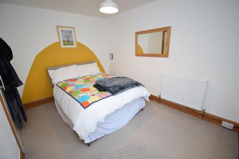 3 bedroom terraced house for sale, Cae Ffridd, Tanygrisiau