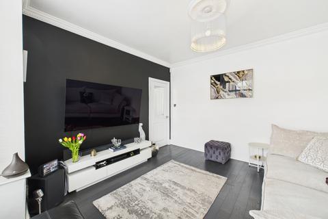 294 Warminster Road, Sheffield, S8 8PT