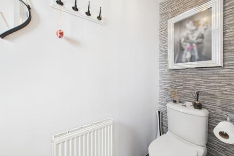 294 Warminster Road, Sheffield, S8 8PT