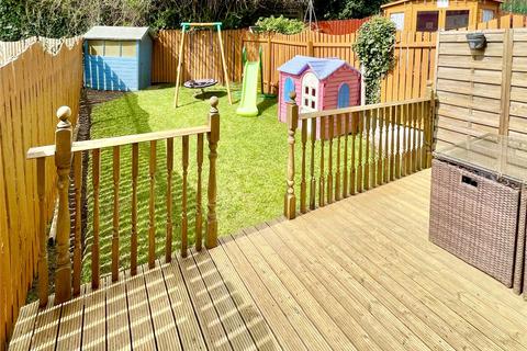 3 bedroom terraced house for sale, Woolscroft View, Barnsley S73