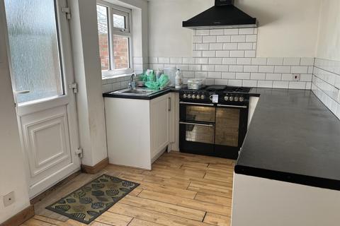 3 bedroom house for sale, Wigan Lane, Chorley PR7
