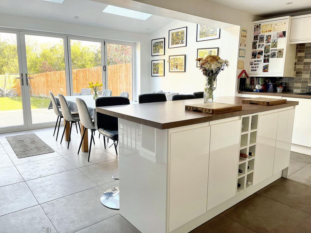 Extended Dining Kitchen