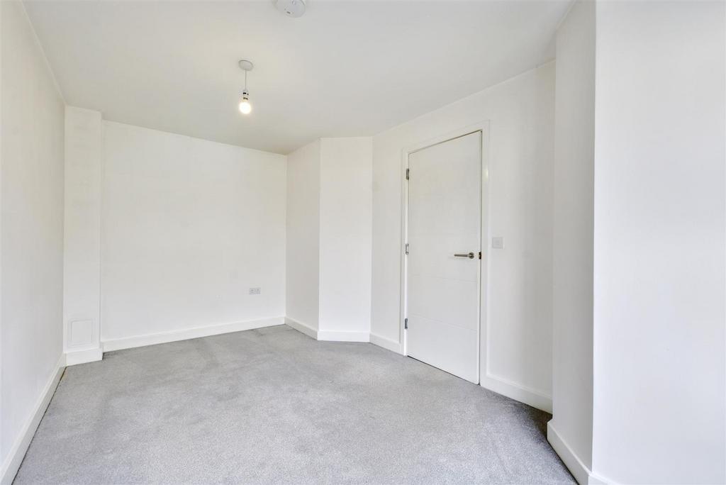 Bedroom/Sitting Room/Office