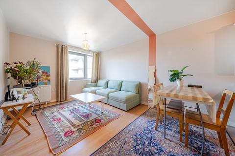 1 bedroom apartment for sale, Ebbett Court, Victoria Road, London, W3