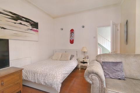 3 bedroom semi-detached house for sale, Springfield Road, Bristol BS20