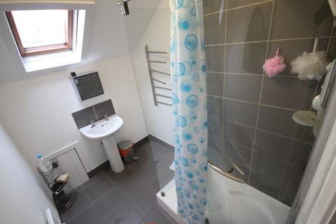 undefined, Norville Terrace, Headingley, LEEDS