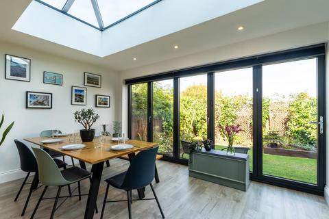 5 Park View Mews, Sheffield, S8 8AF