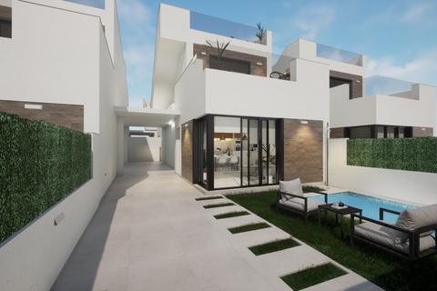 3 bedroom villa, C. Manuel Acedo