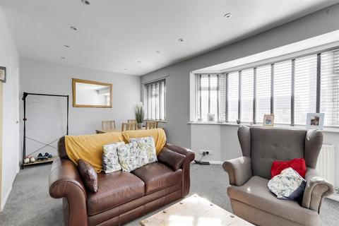 2 bedroom maisonette for sale, Cross Street, Arnold NG5