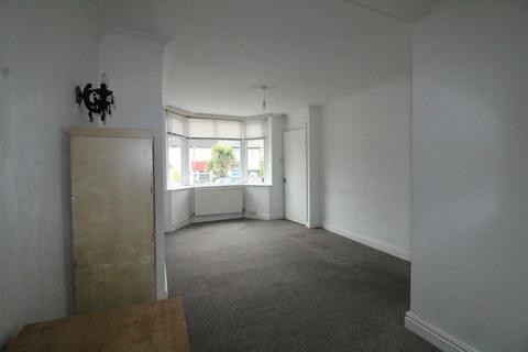 6 Ashbourne Oval, Bradford, BD2 4DH